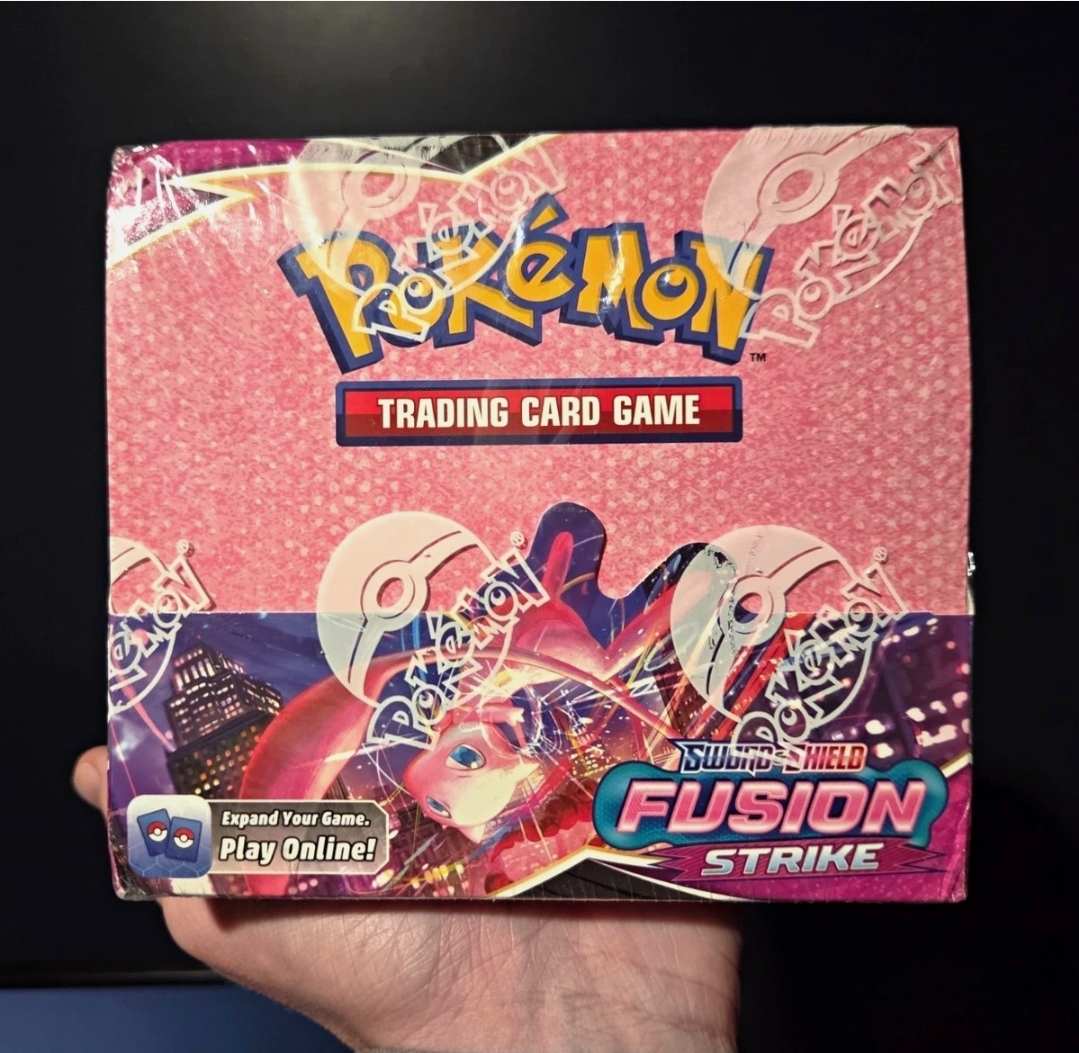 Pokémon TCG: Fusion Strike Booster Box