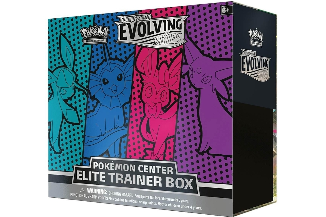 Pokémon TCG: Sword & Shield—Evolving Skies Pokémon Center Exclusive Elite Trainer Box